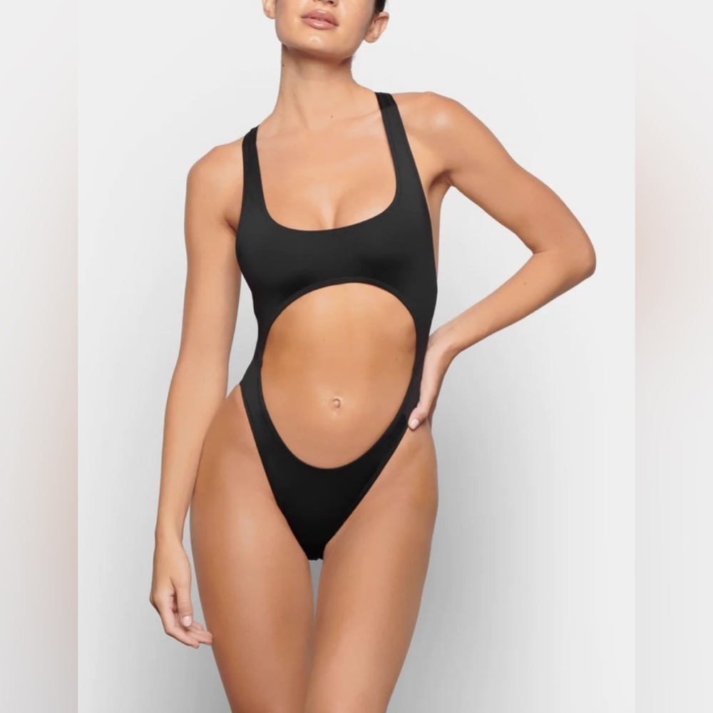NWT Skims Monokini One Piece Swimsuit in Onyx Size XL